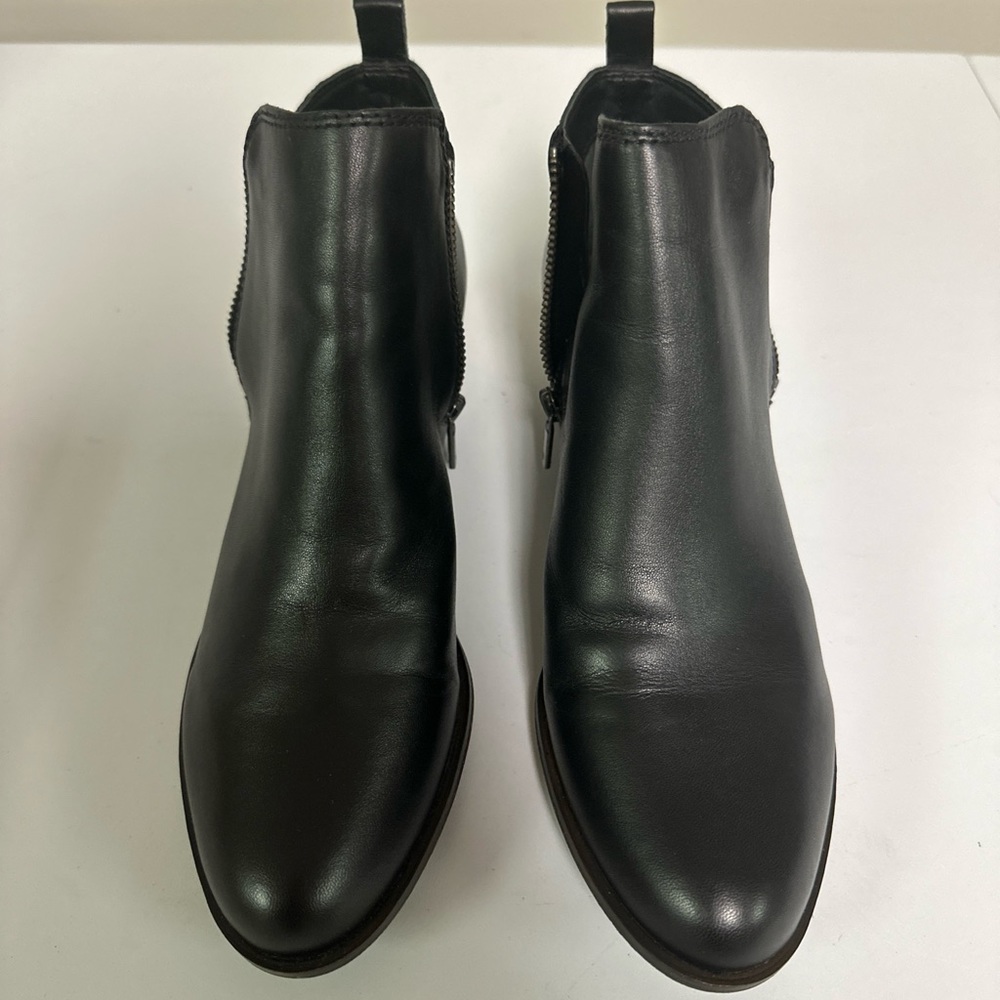 Women's Lucky Brand Basel Black Napa Leather Ankle Zip Boots Bootie 8.5 M